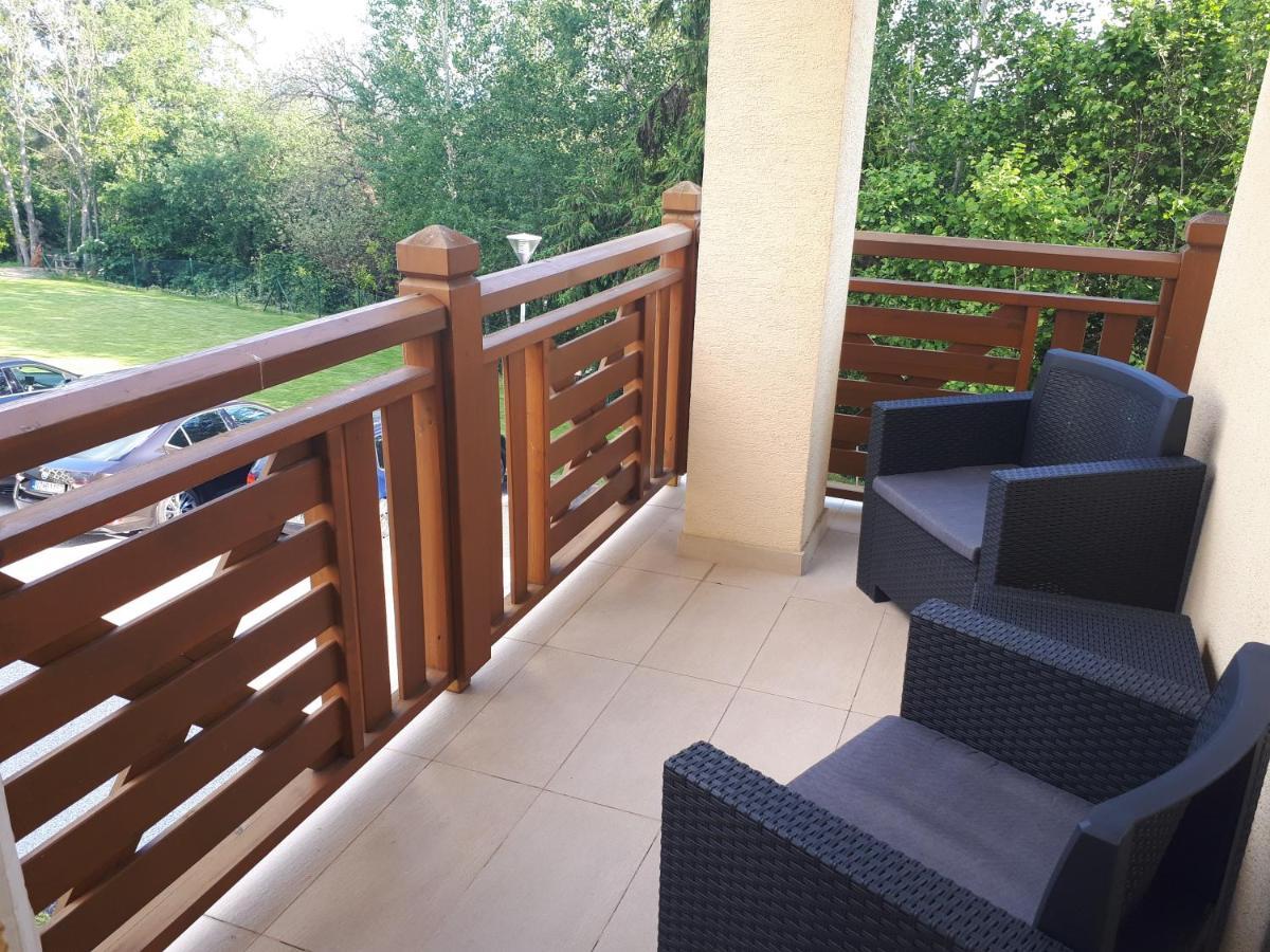Apartmán v Starej Lesnej s balkónom Stará Lesná Exterior foto